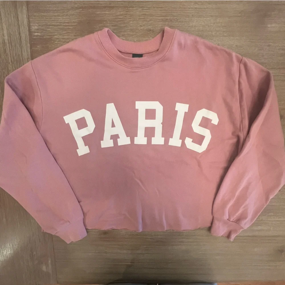 wild fable Dusty Pink Cropped Crewneck Sweatshirt - Picture 1 of 3